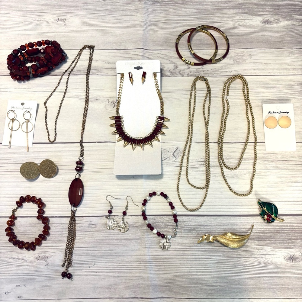 Jewelry Lot of 15 Vintage to Now Gold Tone Necklaces Bracelets Earrings Brooches